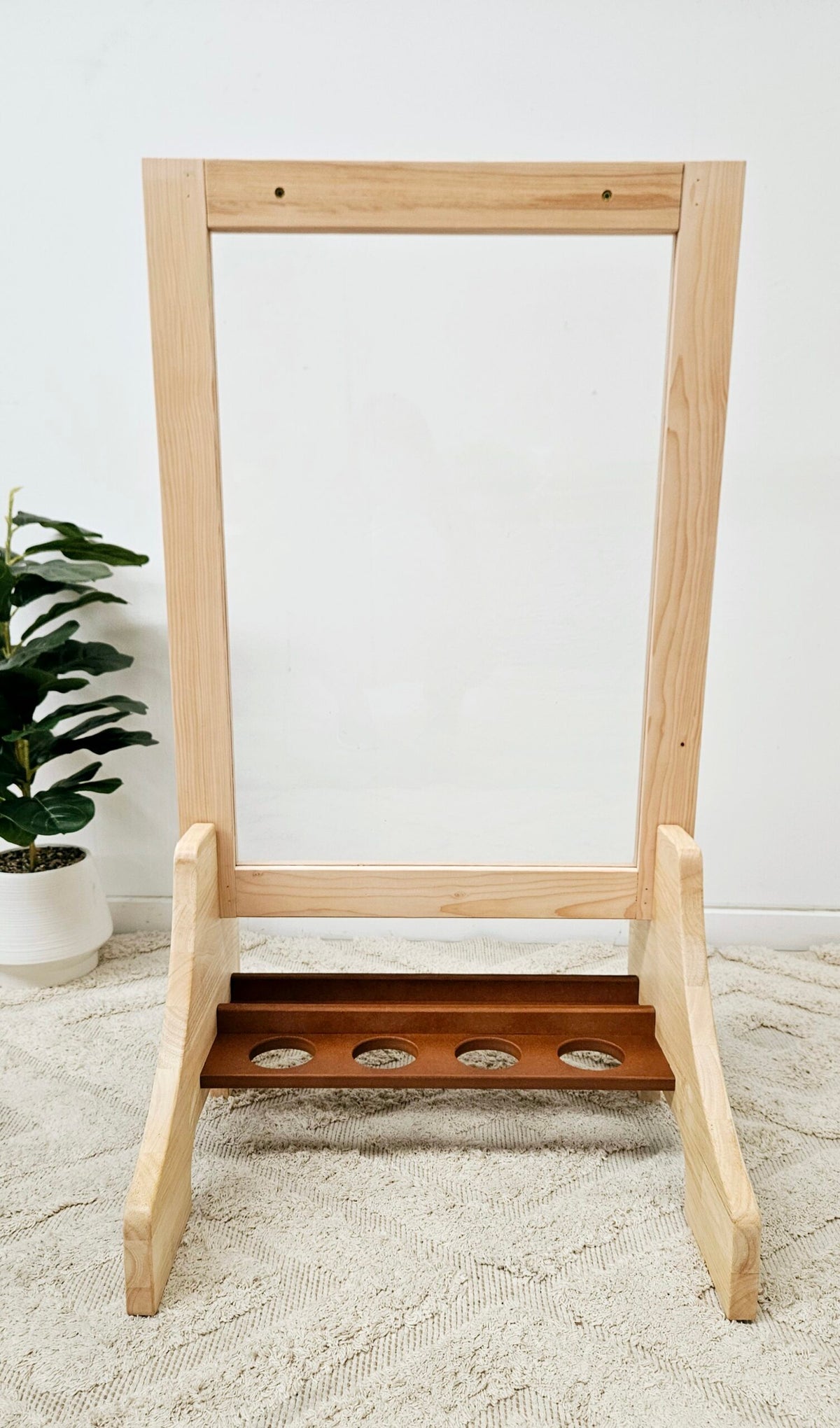 Toddler Perspex Easel