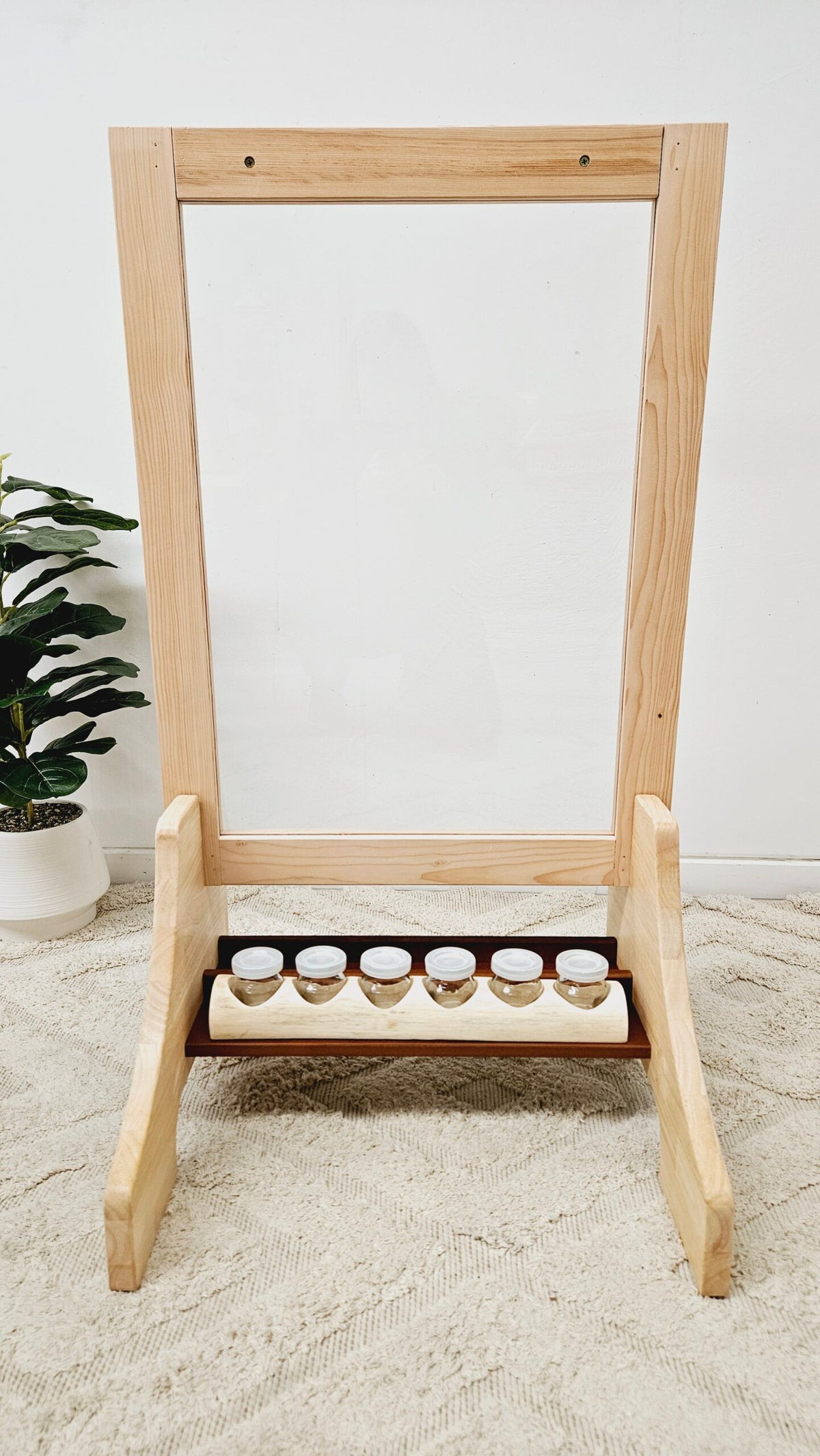 Toddler Perspex Easel