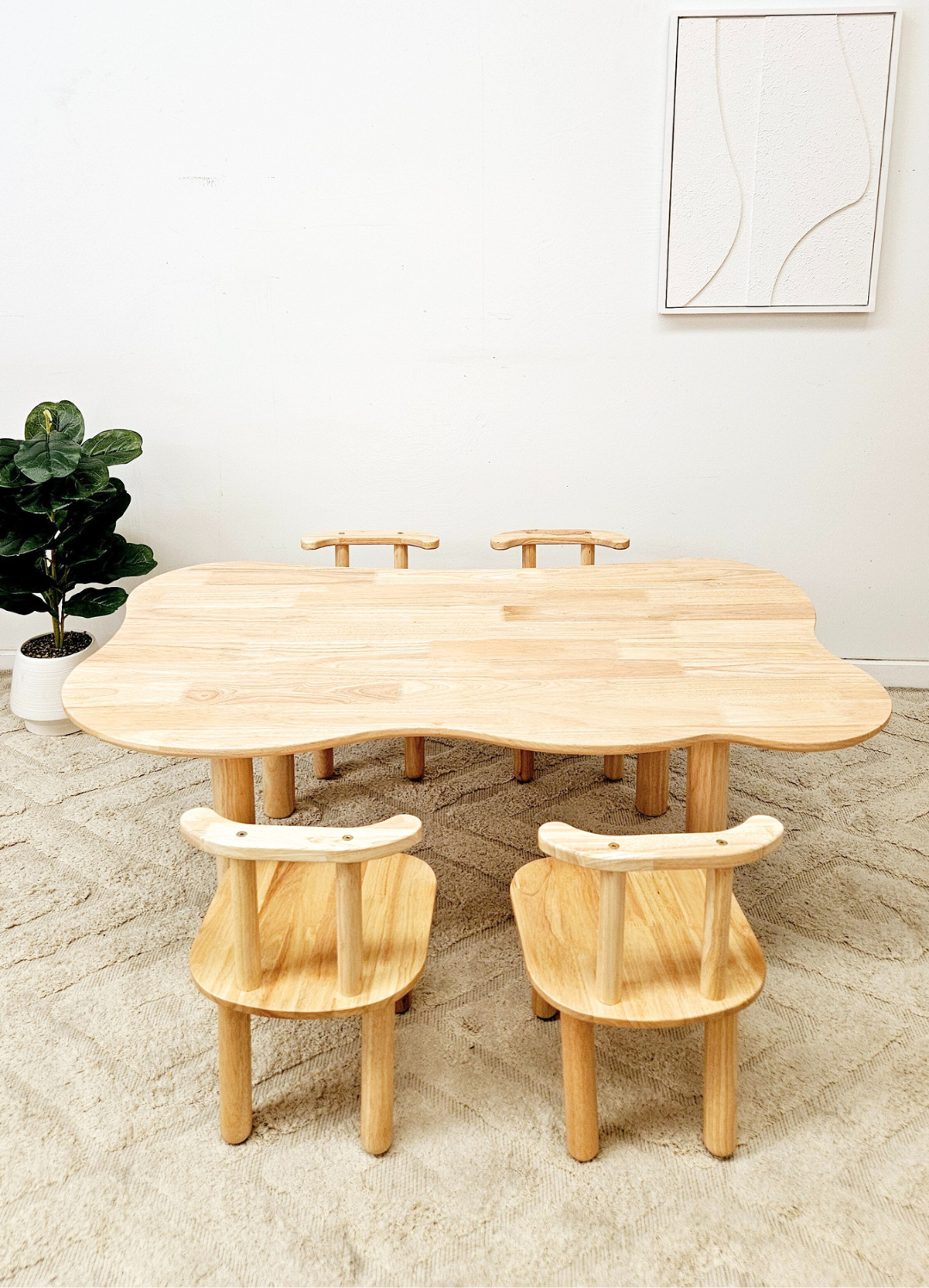 Children’s hardwood cloud table with 4 chairs
