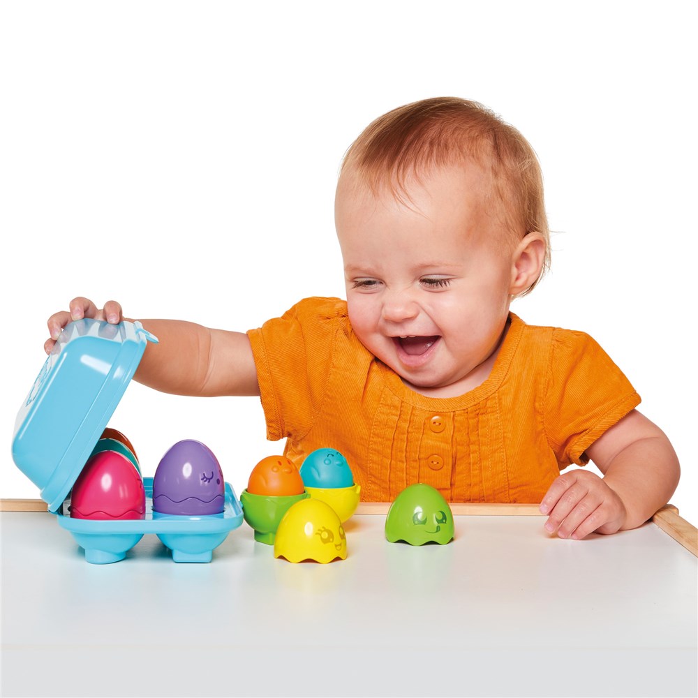 Tomy Hide & Squeak Bright Chicks