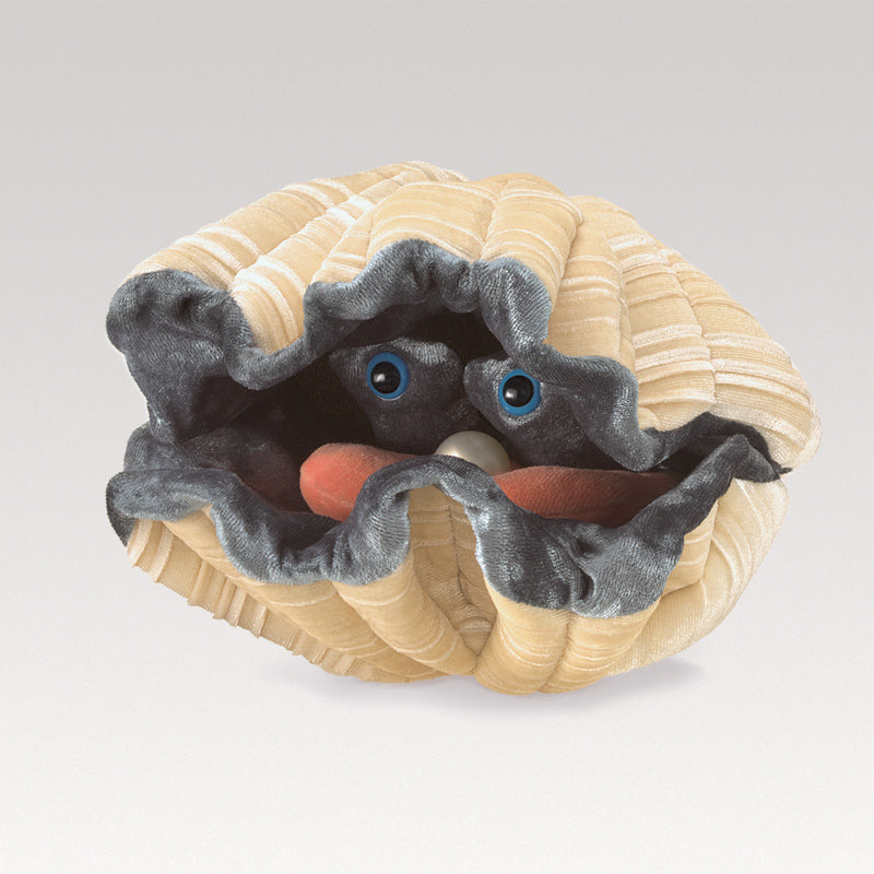 Giant Clam Puppet