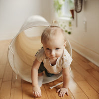 Play Tunnel