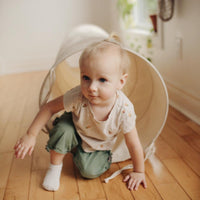 Play Tunnel