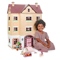 Fantail Hall Dolls House