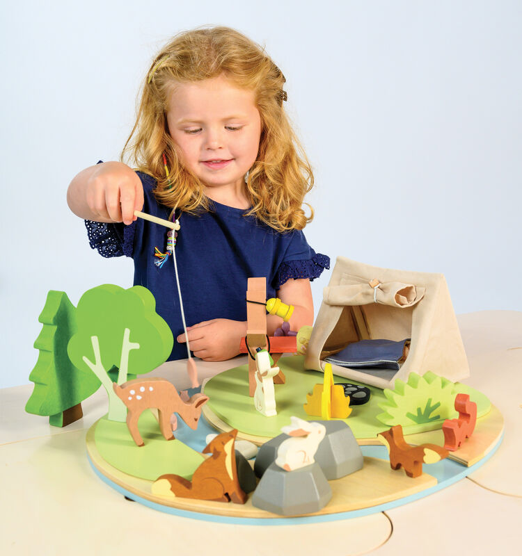 Tender Leaf Wildlife Camping Playset