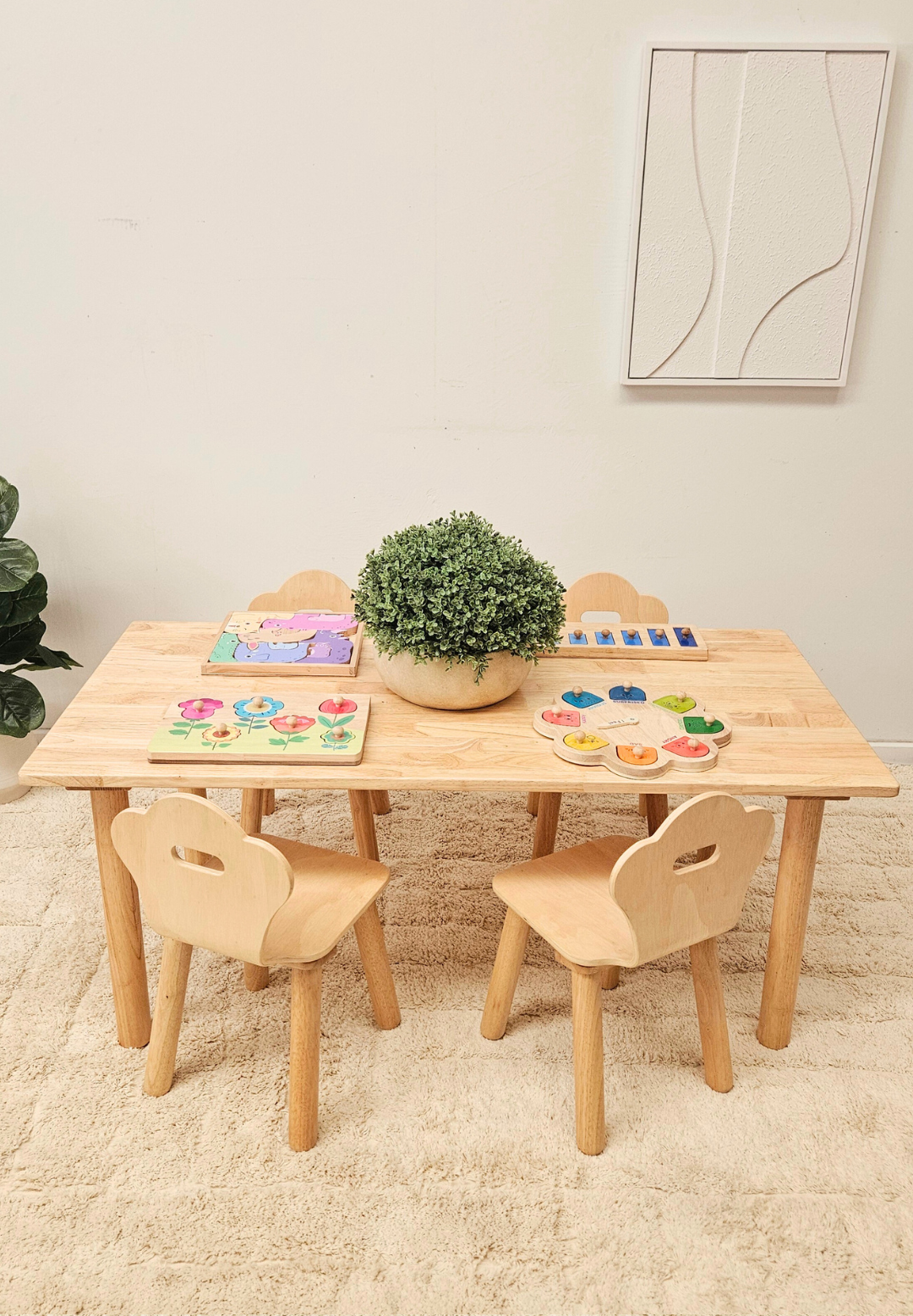 Classic Rectangular Table and 4 Chairs