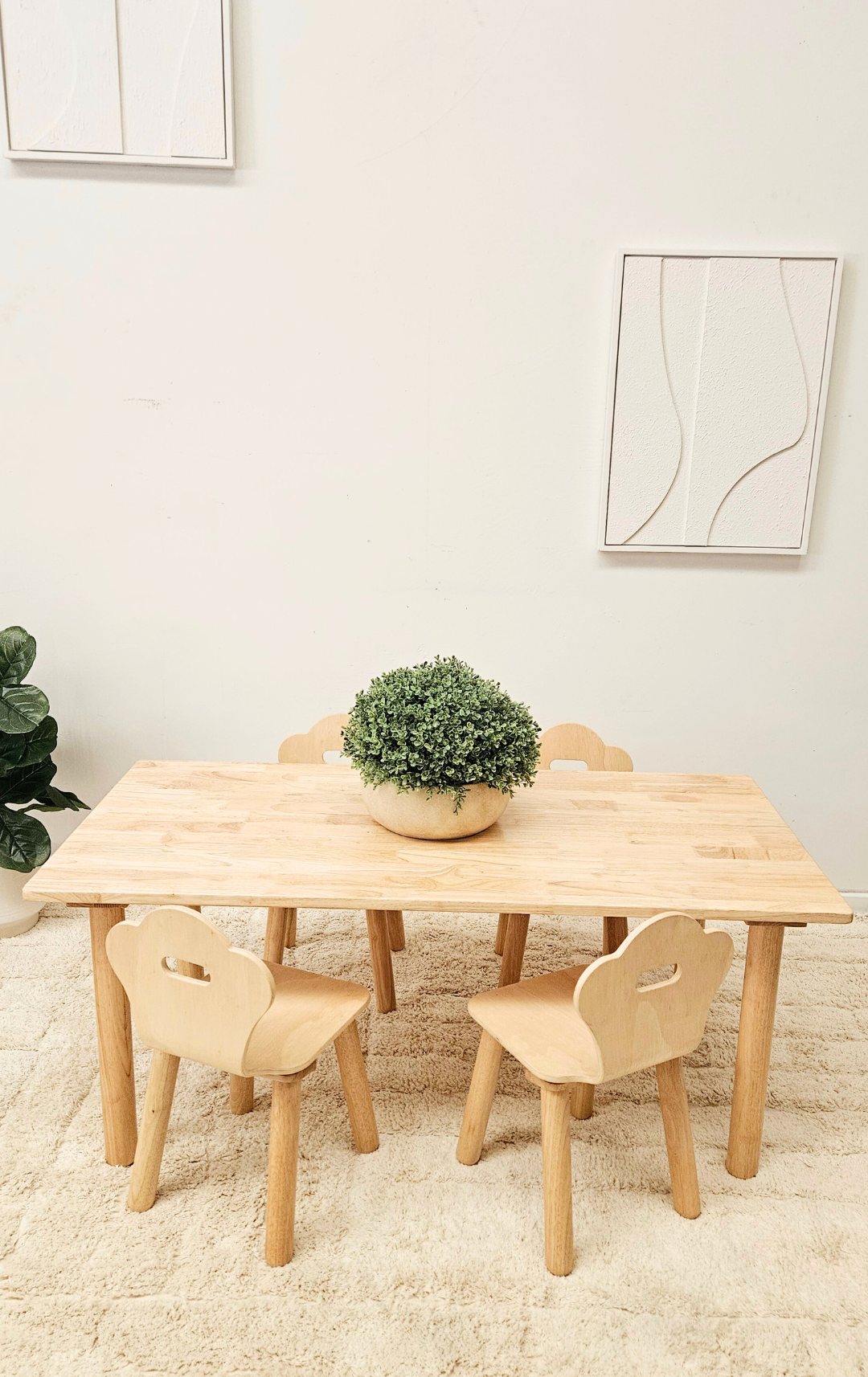 Classic Rectangular Table and 4 Chairs