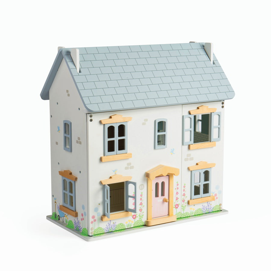 Summer Cottage Doll's House