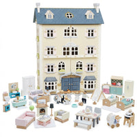 Le Toy Van Palace Furnished