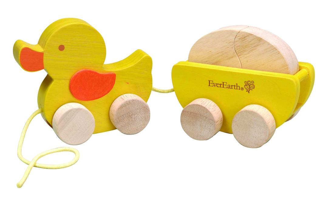 EverEarth Wooden Blocks Pull Along Duck and Its Egg