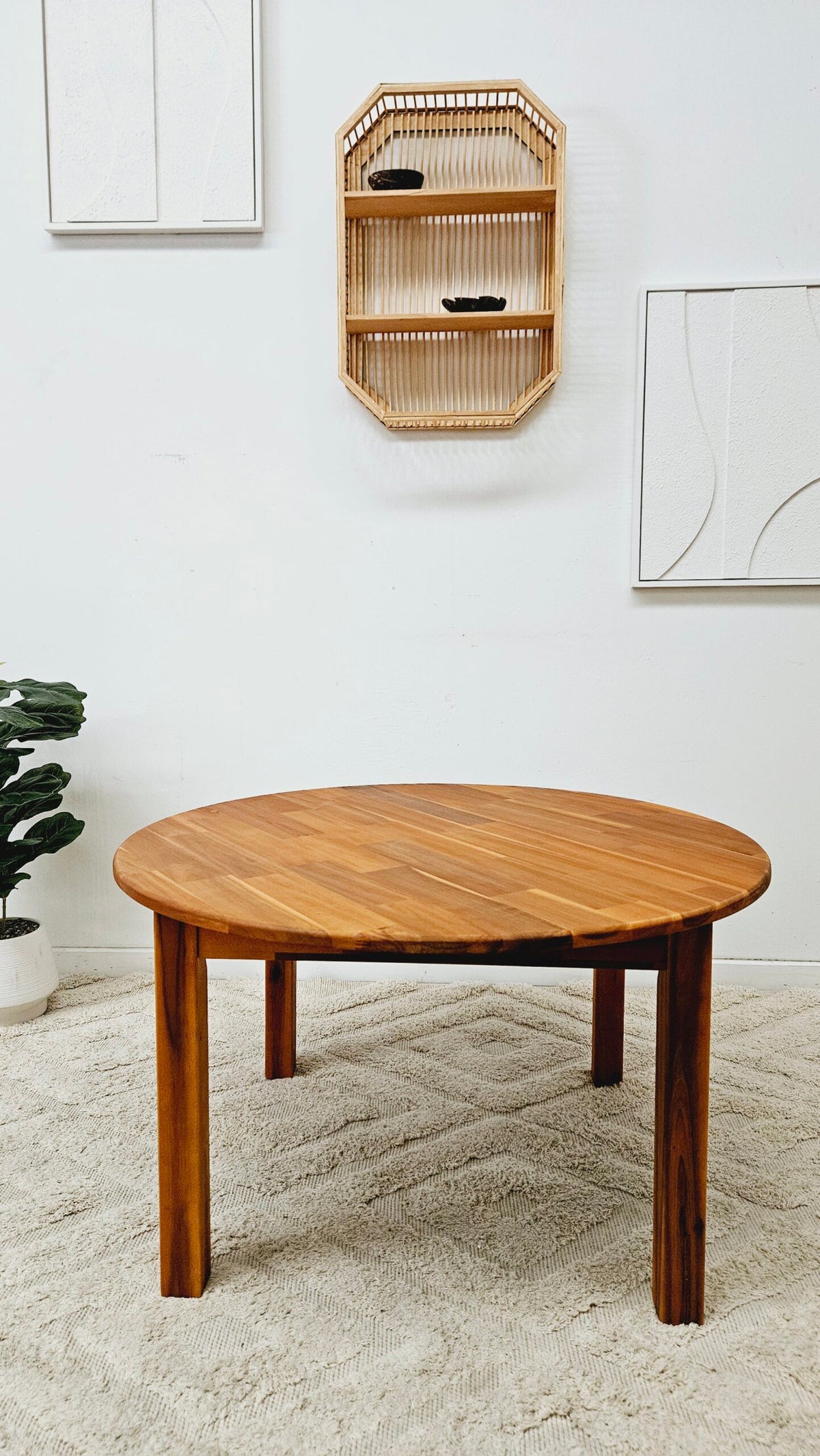 Acacia Round Table