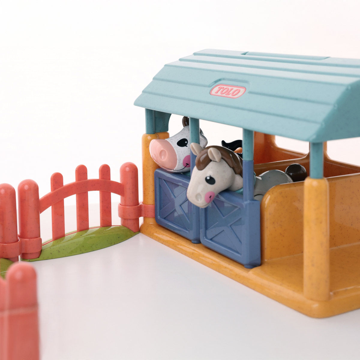 First Friends Cow & Horse Stable Set