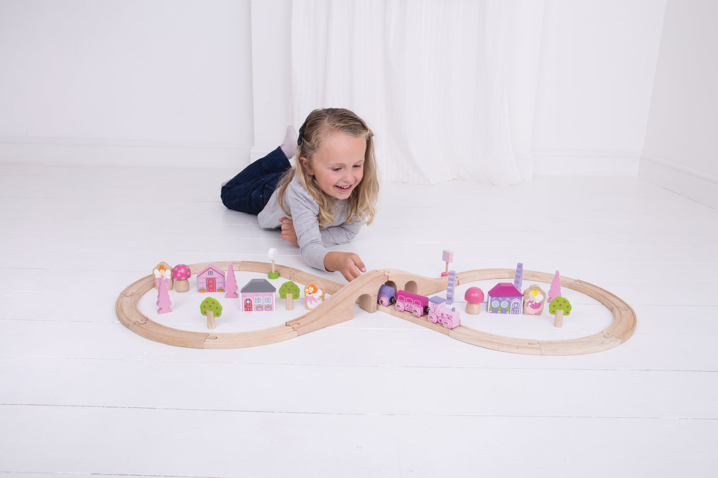 Fairy Figure of Eight Train Set