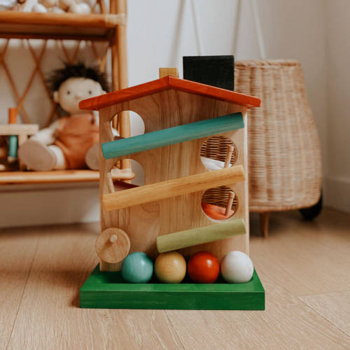 QToys Ball Rolling House