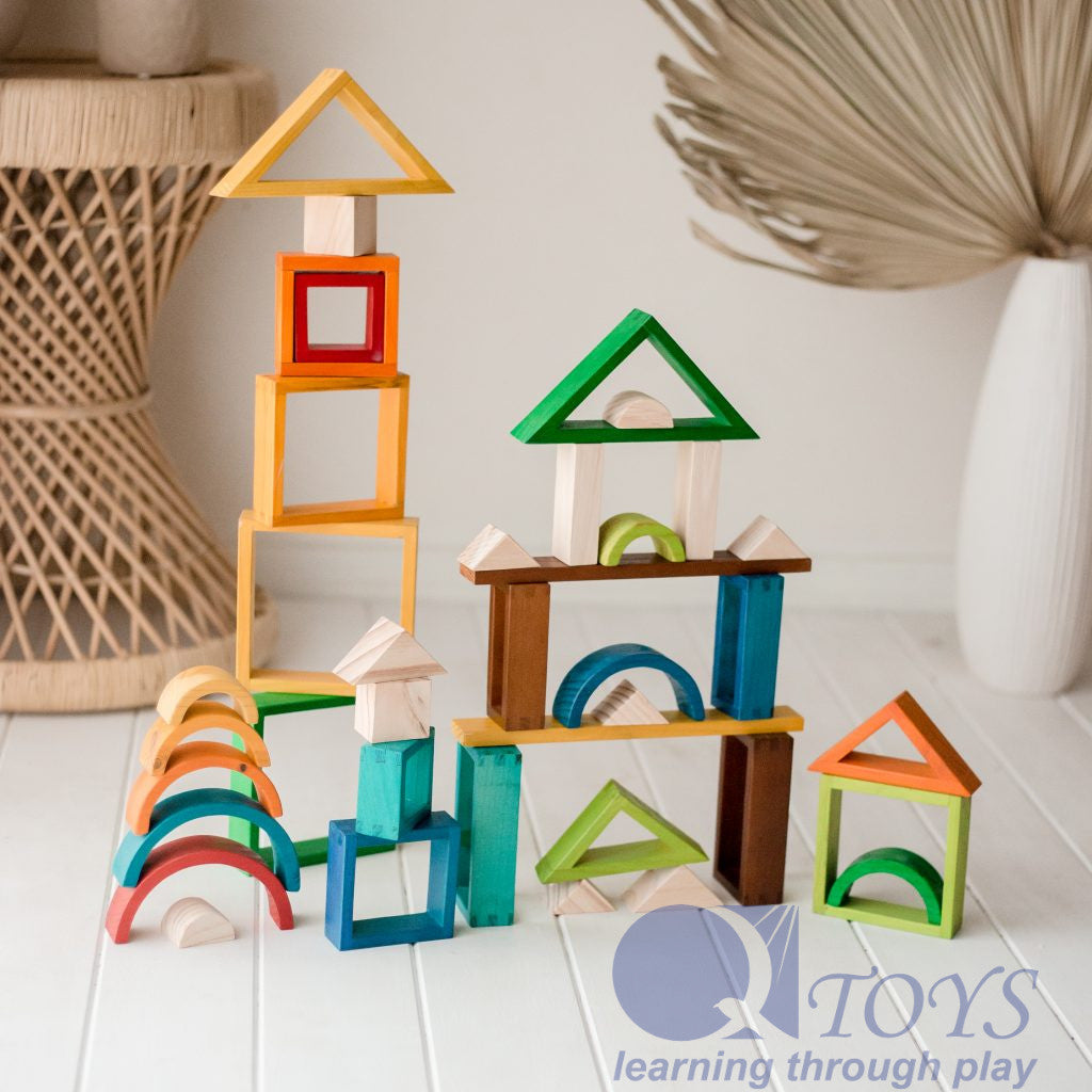 Qtoys Rainbow Nesting Blocks