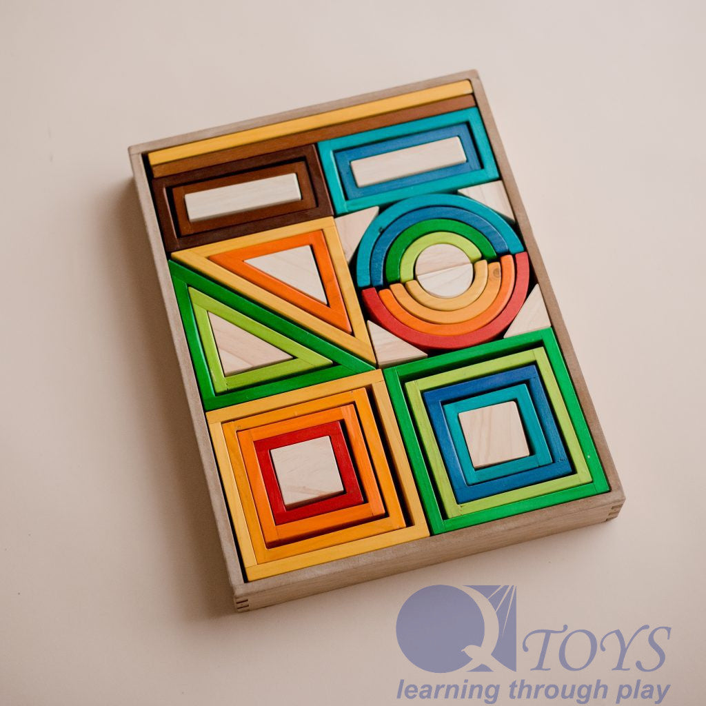 Qtoys Rainbow Nesting Blocks