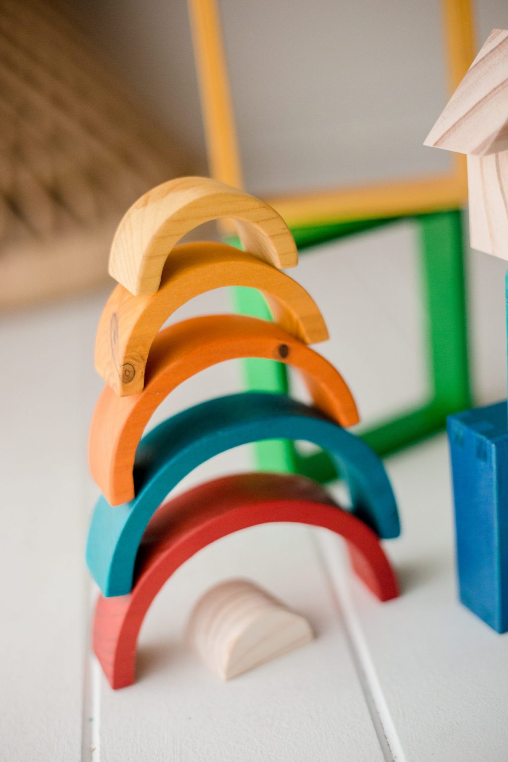 Qtoys Rainbow Nesting Blocks