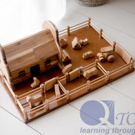 Qtoys Farm barn